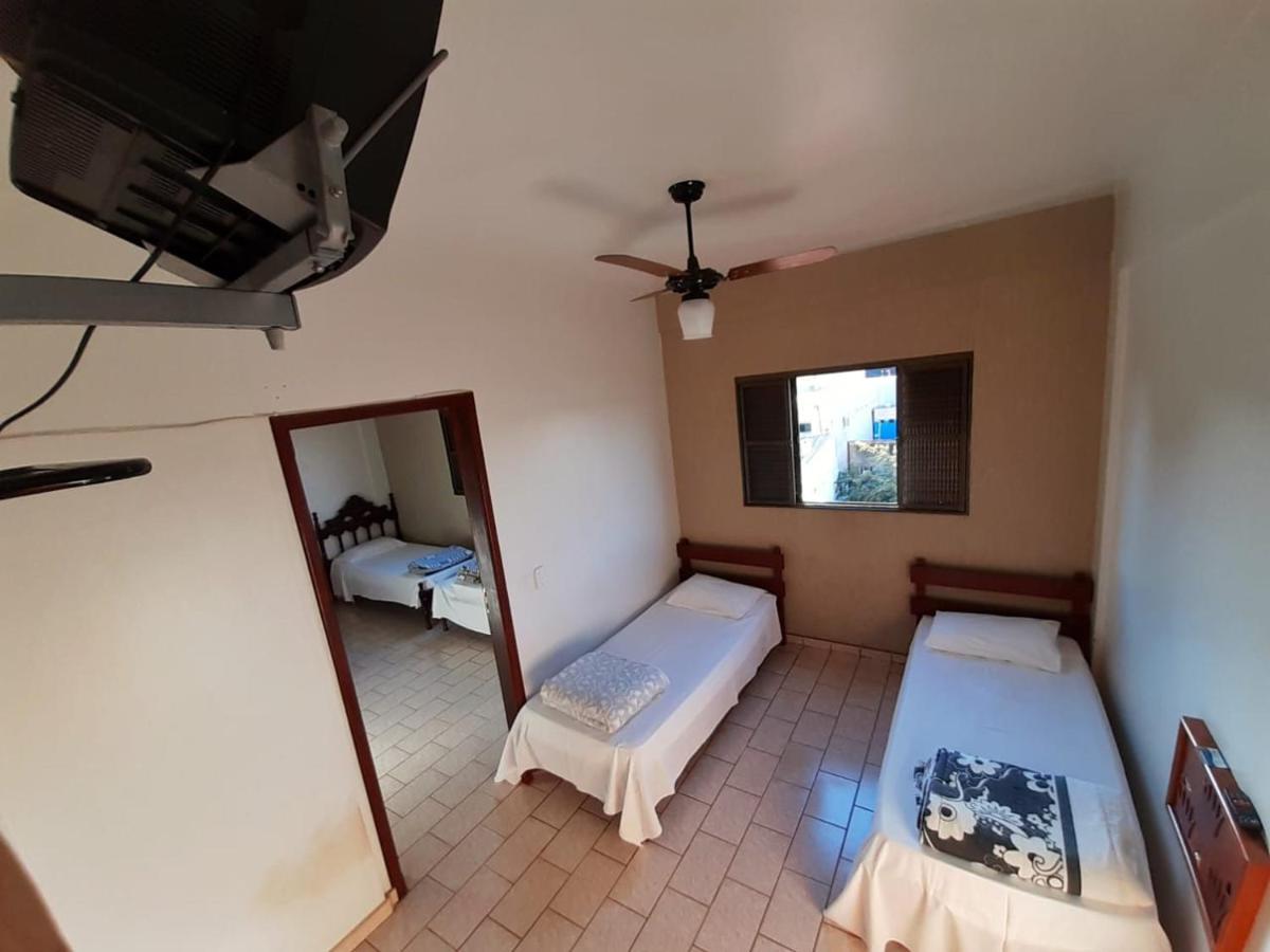 Imperio Hotel Cacu Екстер'єр фото